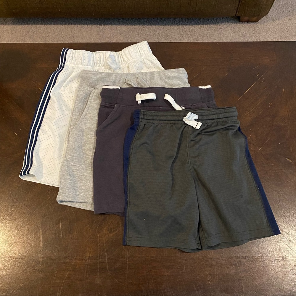 4 pairs boys shorts: 4T-5